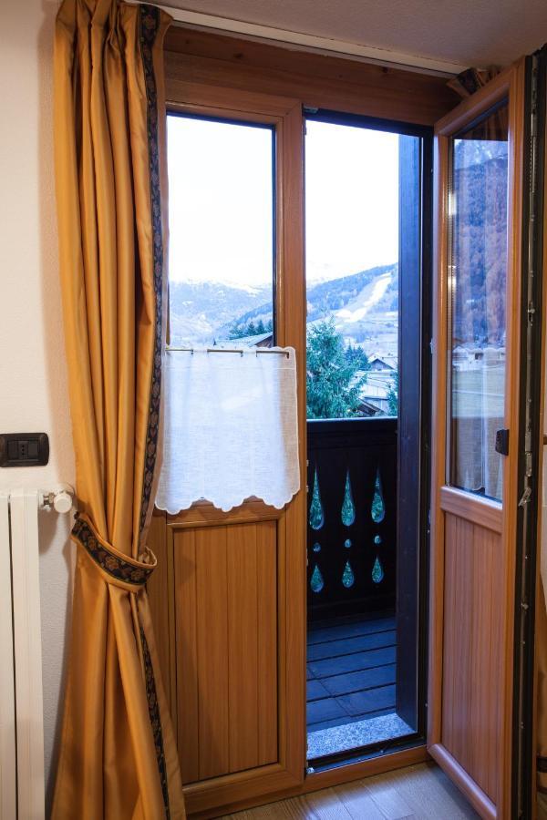 Lareit Appartamenti Bormio Exterior photo